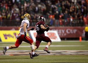 爱游戏中国官方登录入口网站-青少年足球全球巡回赛火热进行，未来之星崭露头角，2021青少年足球全国邀请赛